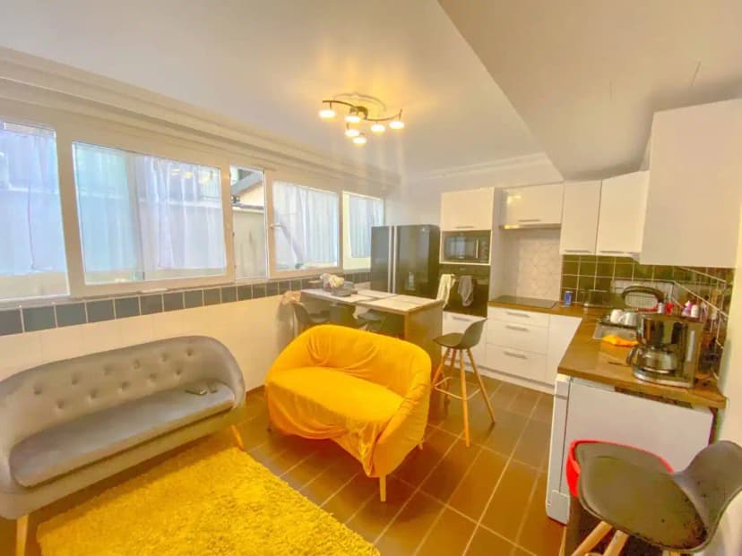 Room in a 6 Bedroom Apartment, Clément Ader Street, Rosny-Sous-Bois, France (93110) view 5