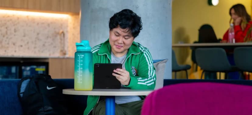 Scape Lachlan, Sydney view 6