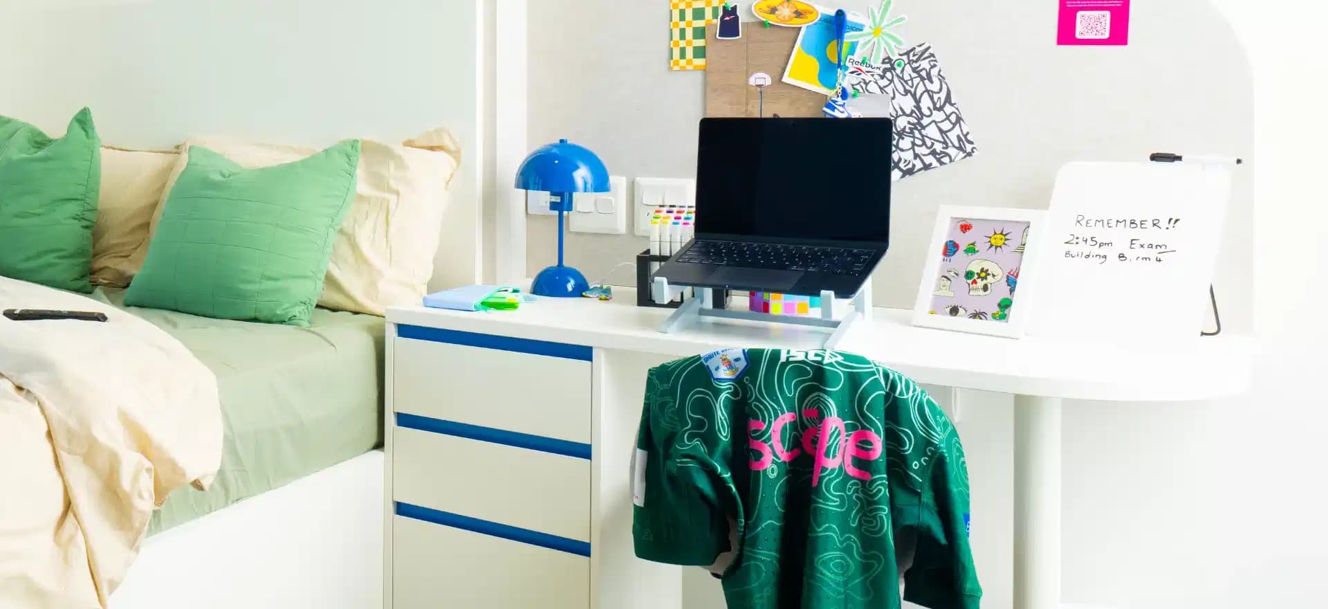 Scape Lachlan, Sydney