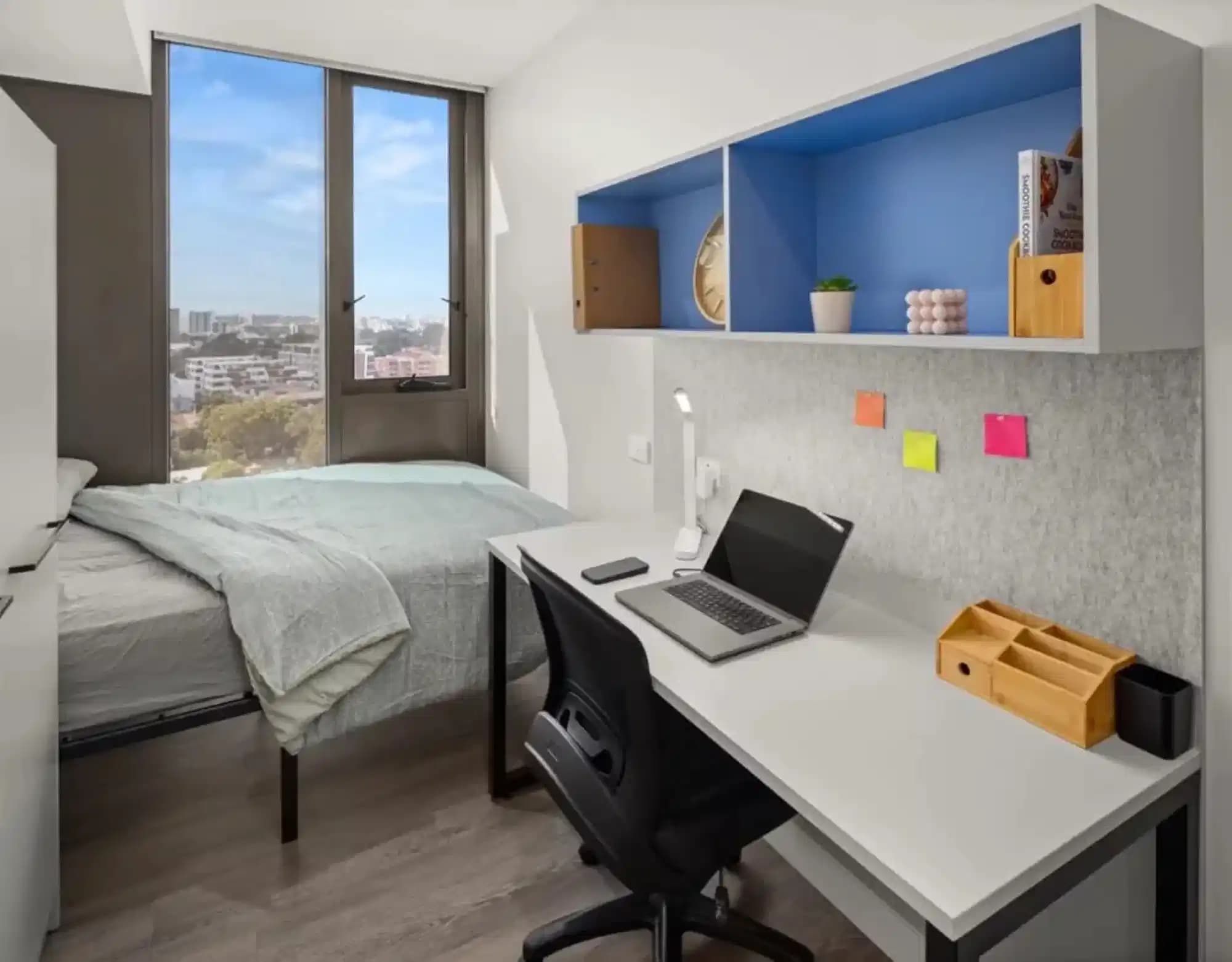Private Studio Silver