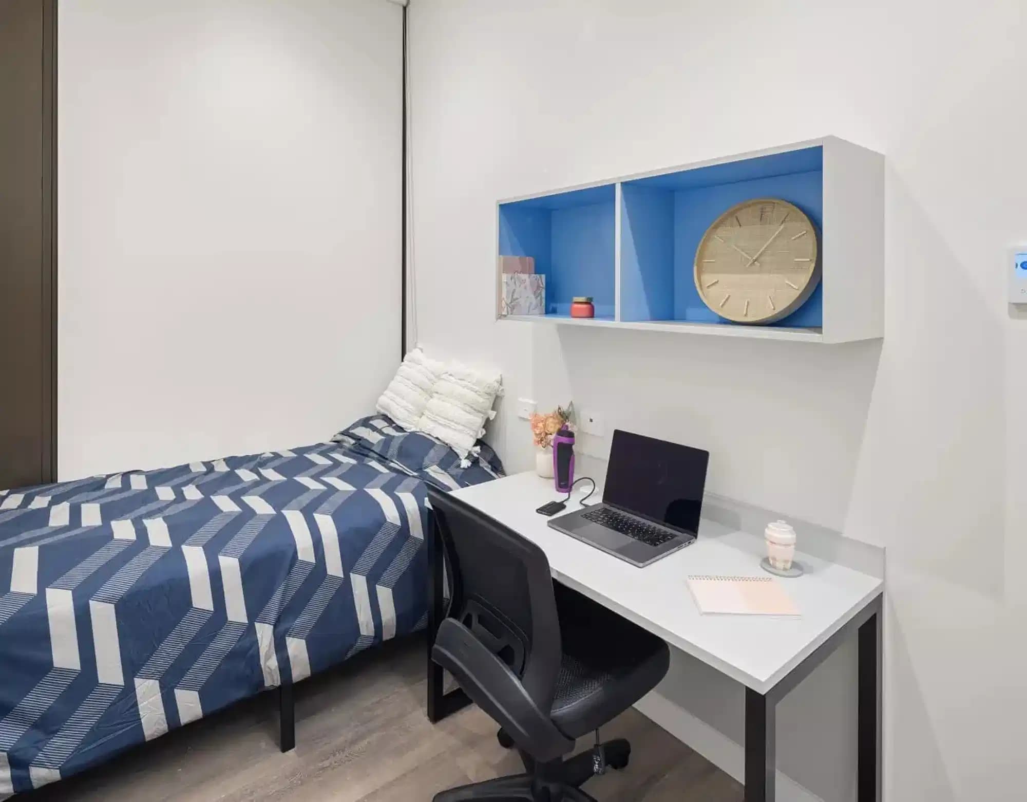 Two Bedroom Apartment Silver