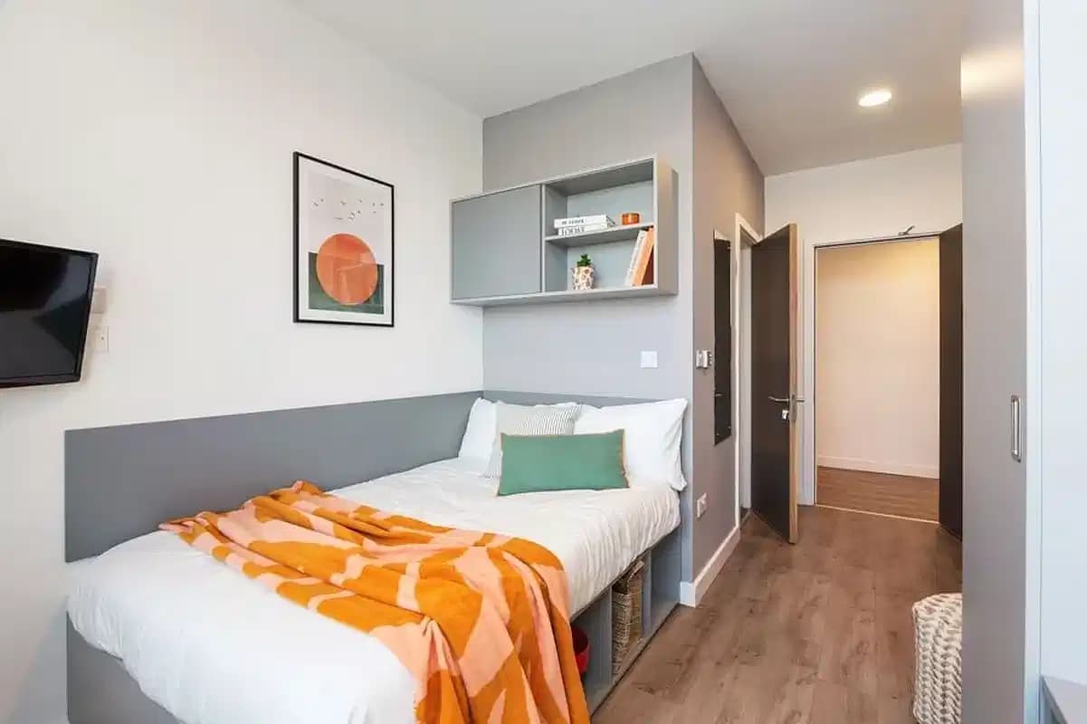 Classic Ensuite Plus