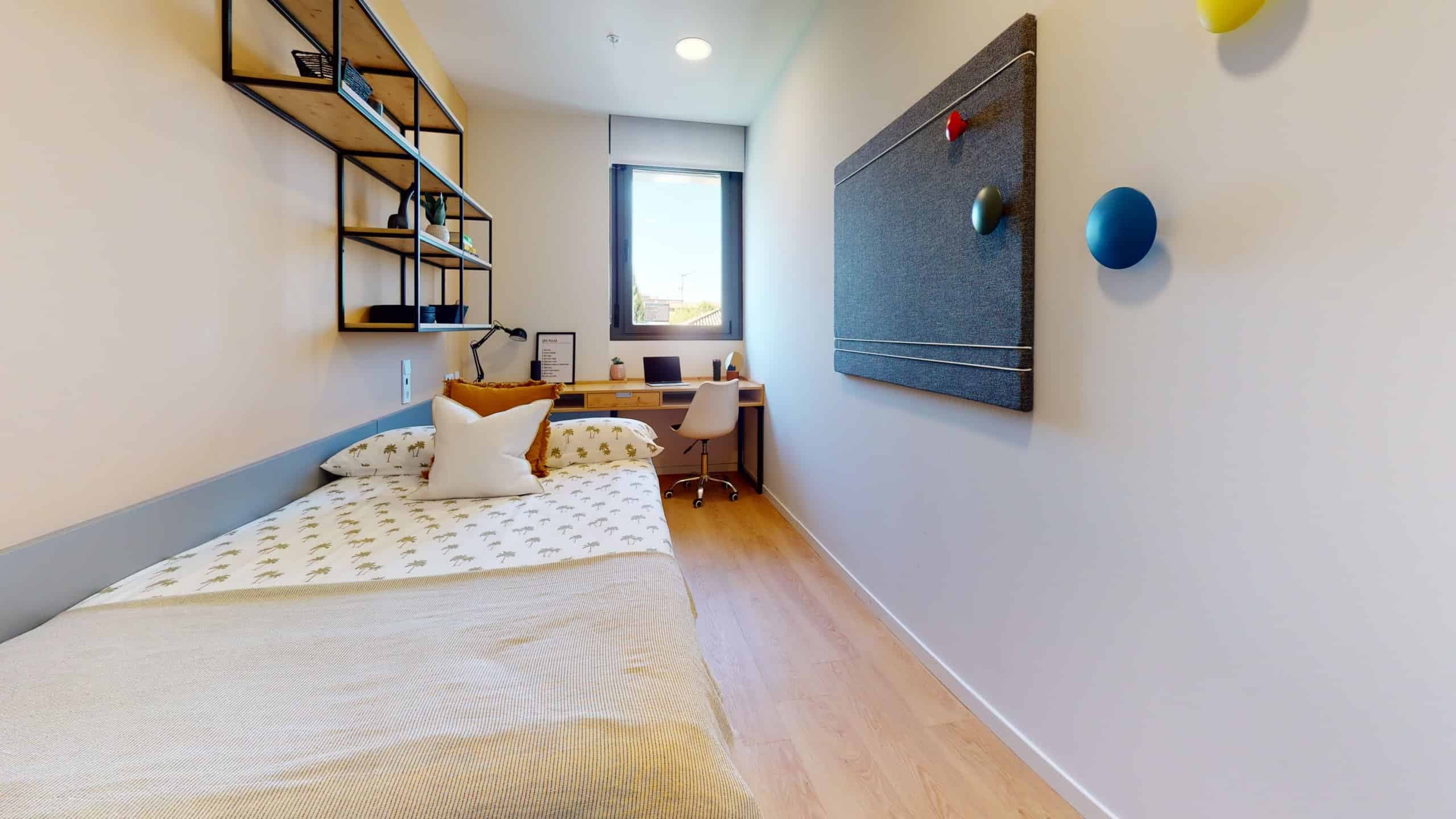 Classic Room (4-Bed)