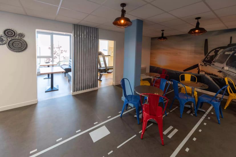 Terminal 94 Residence, Orly view 5