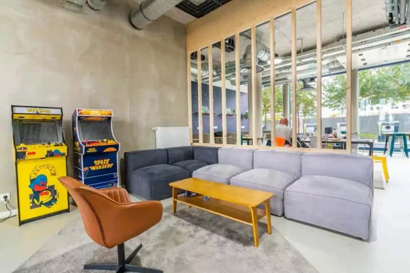 Hacker Residence, Palaiseau image 12