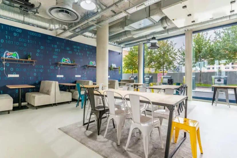 Hacker Residence, Palaiseau image 9