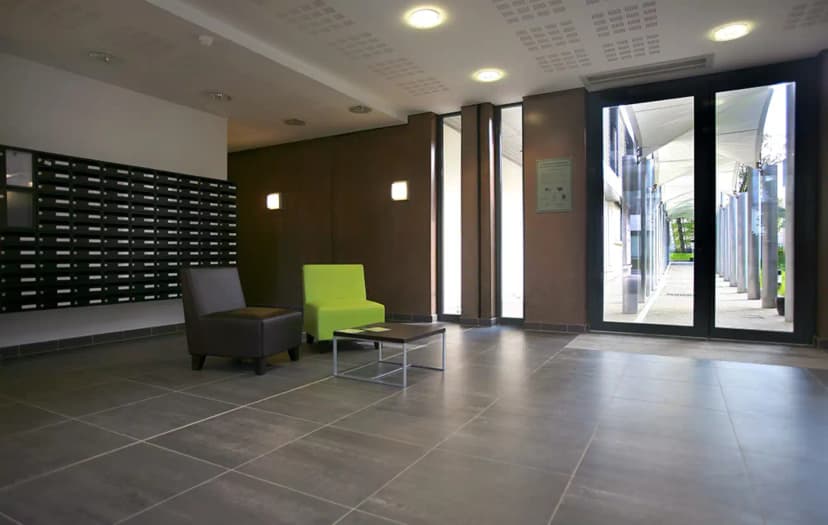 Internationale Residence, Paris view 4