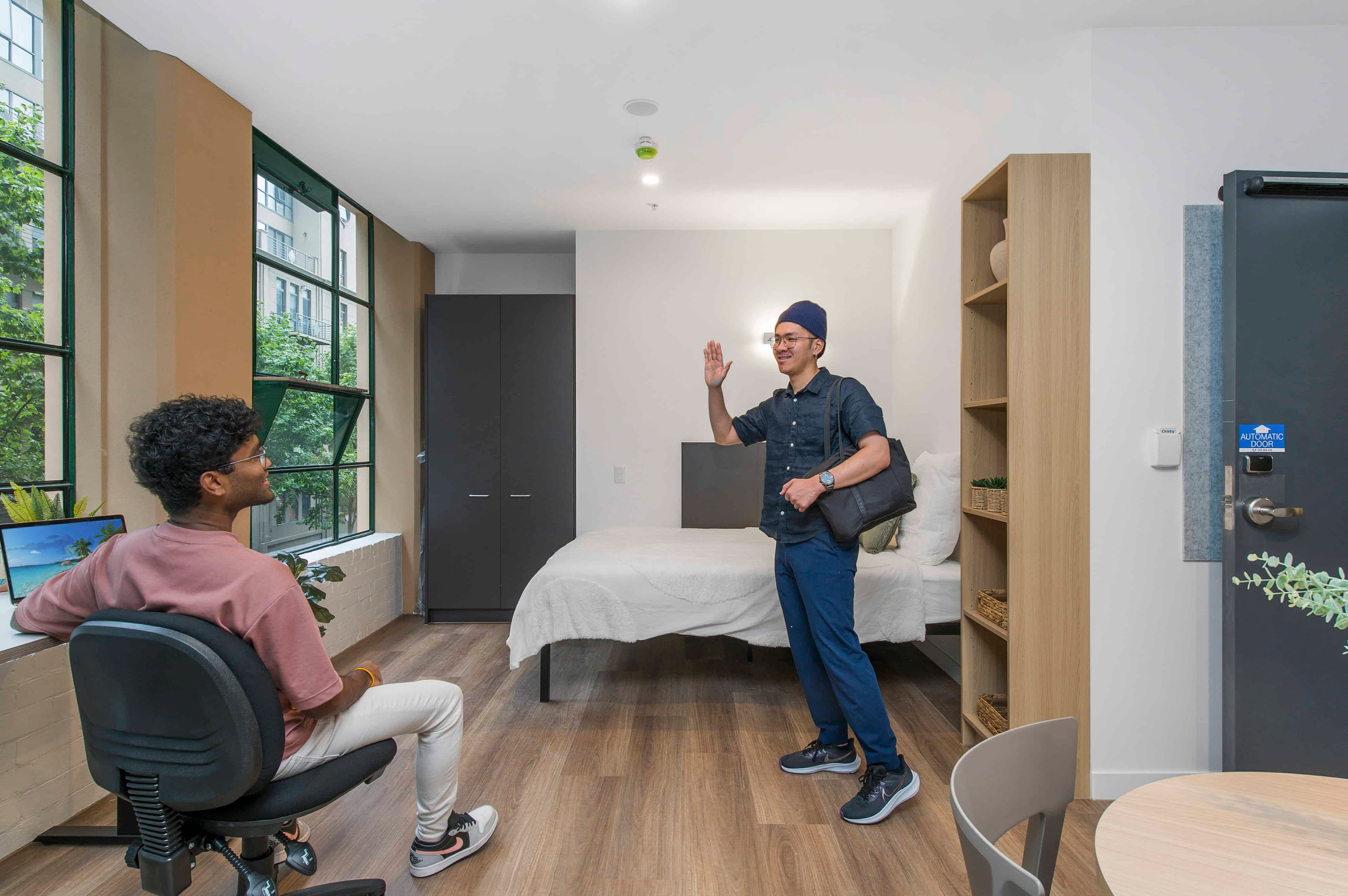 Studio Queen Accessible