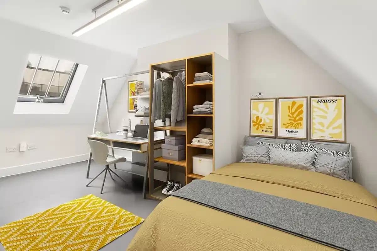 5 Bed Shared Apartment