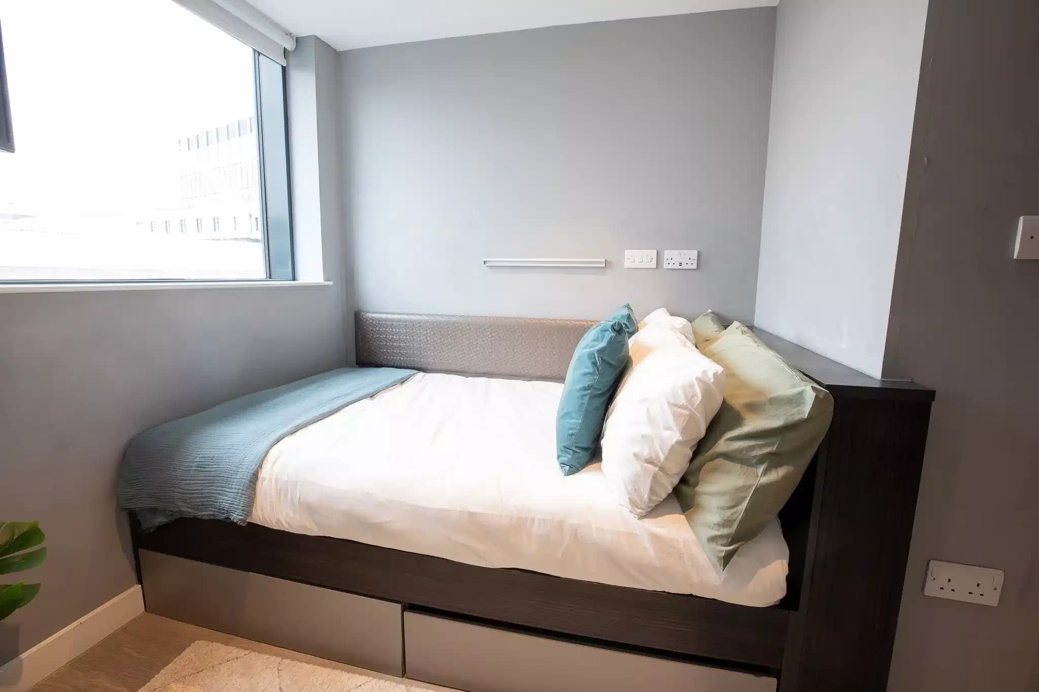 Deluxe 2 Bed Apartment