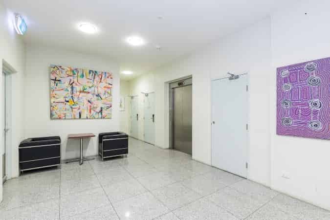 Carlton Residence, Melbourne view 3