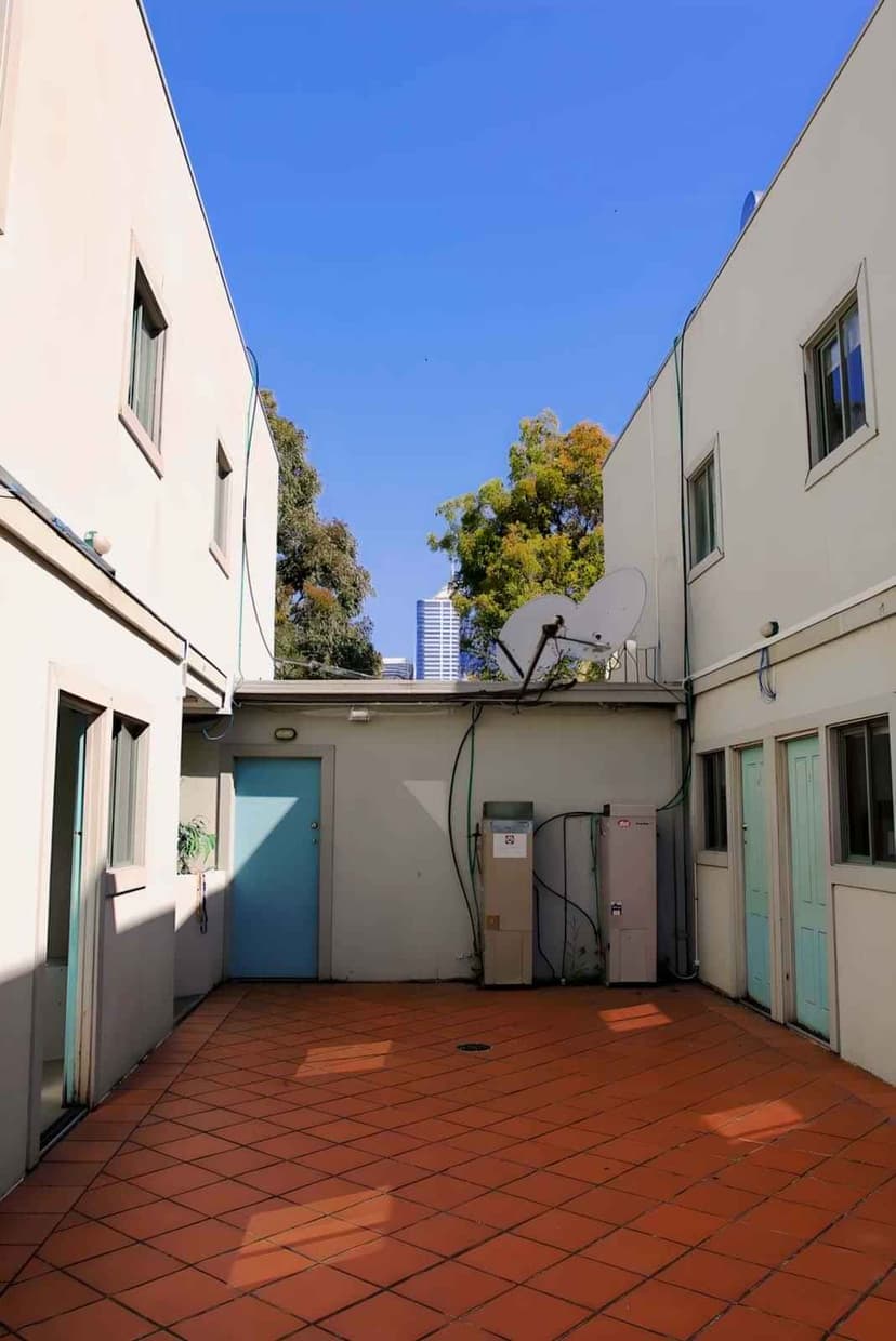 Walsh Residence, Melbourne view 7