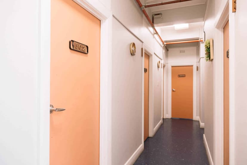 Carric Hostel, Melbourne view 3