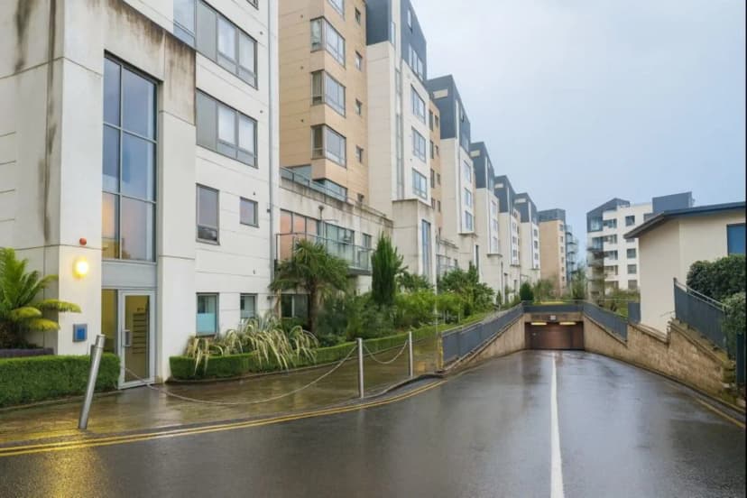 Room in a 4 Bedroom Apartment, Beechwood Court, Dublin A94 X1PR view 7