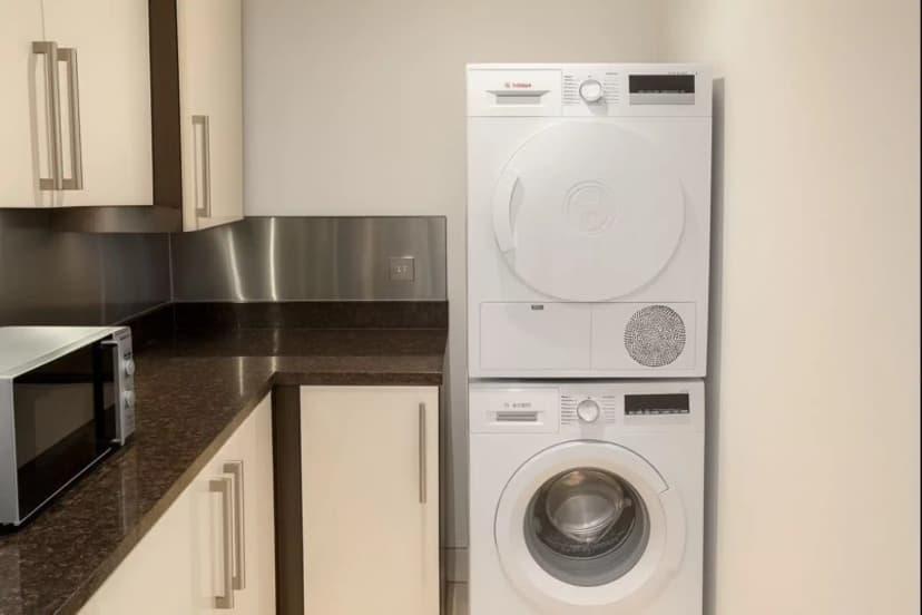 Room in a 4 Bedroom Apartment, Beechwood Court, Dublin A94 X1PR image 9