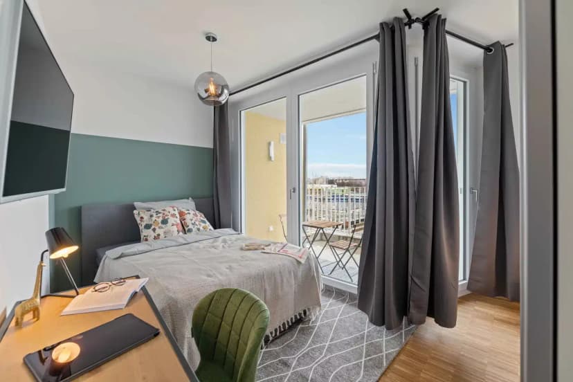 HAB 80686, Munich image 1