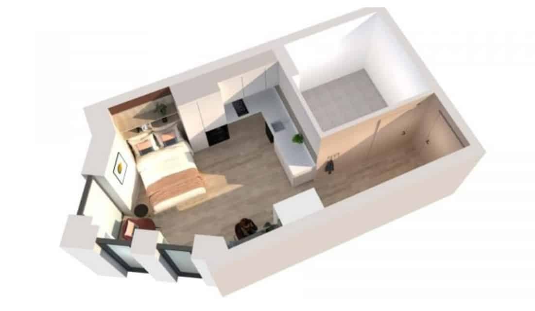 Studio (Top Floor)