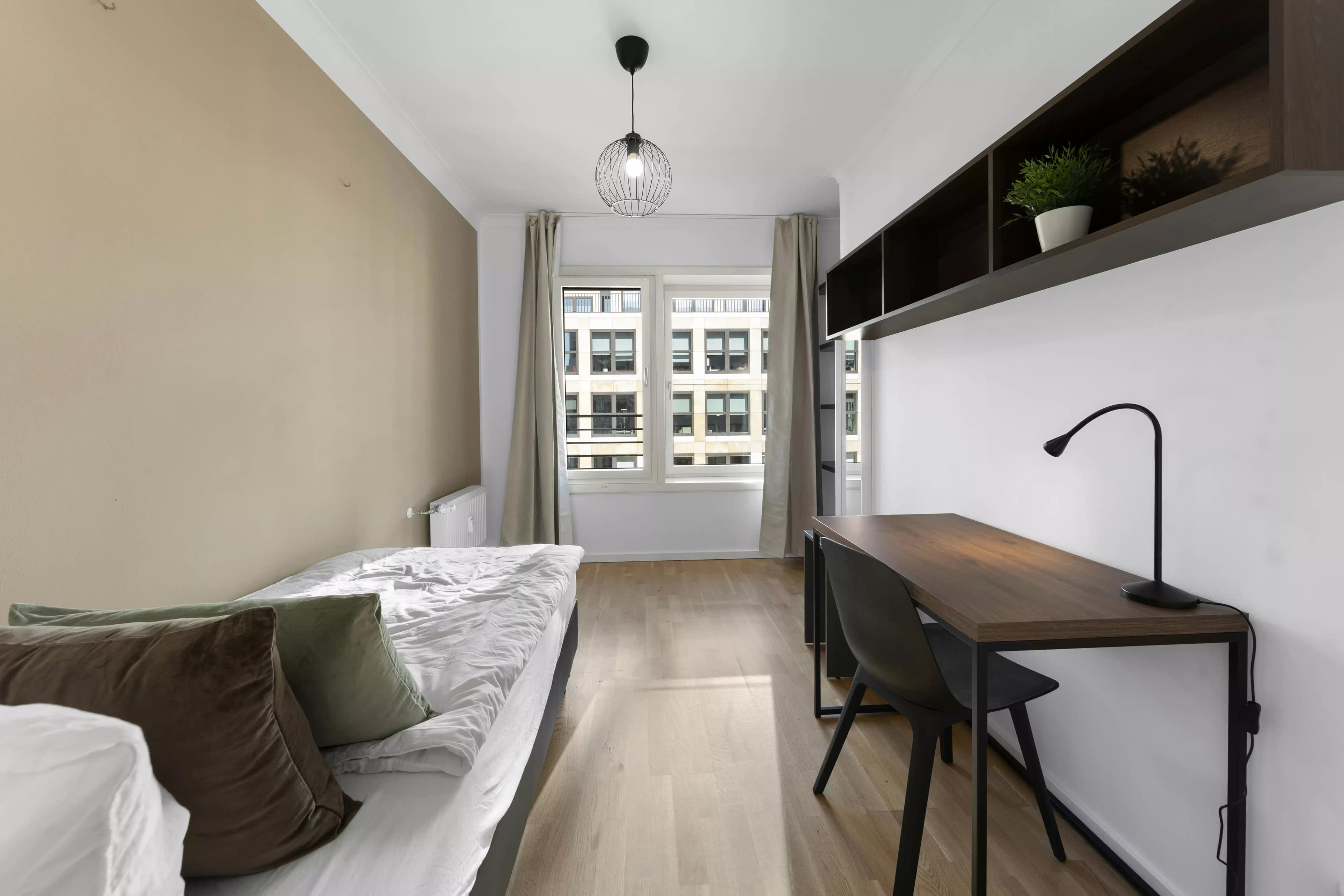 Private Room (MO.43.3)
