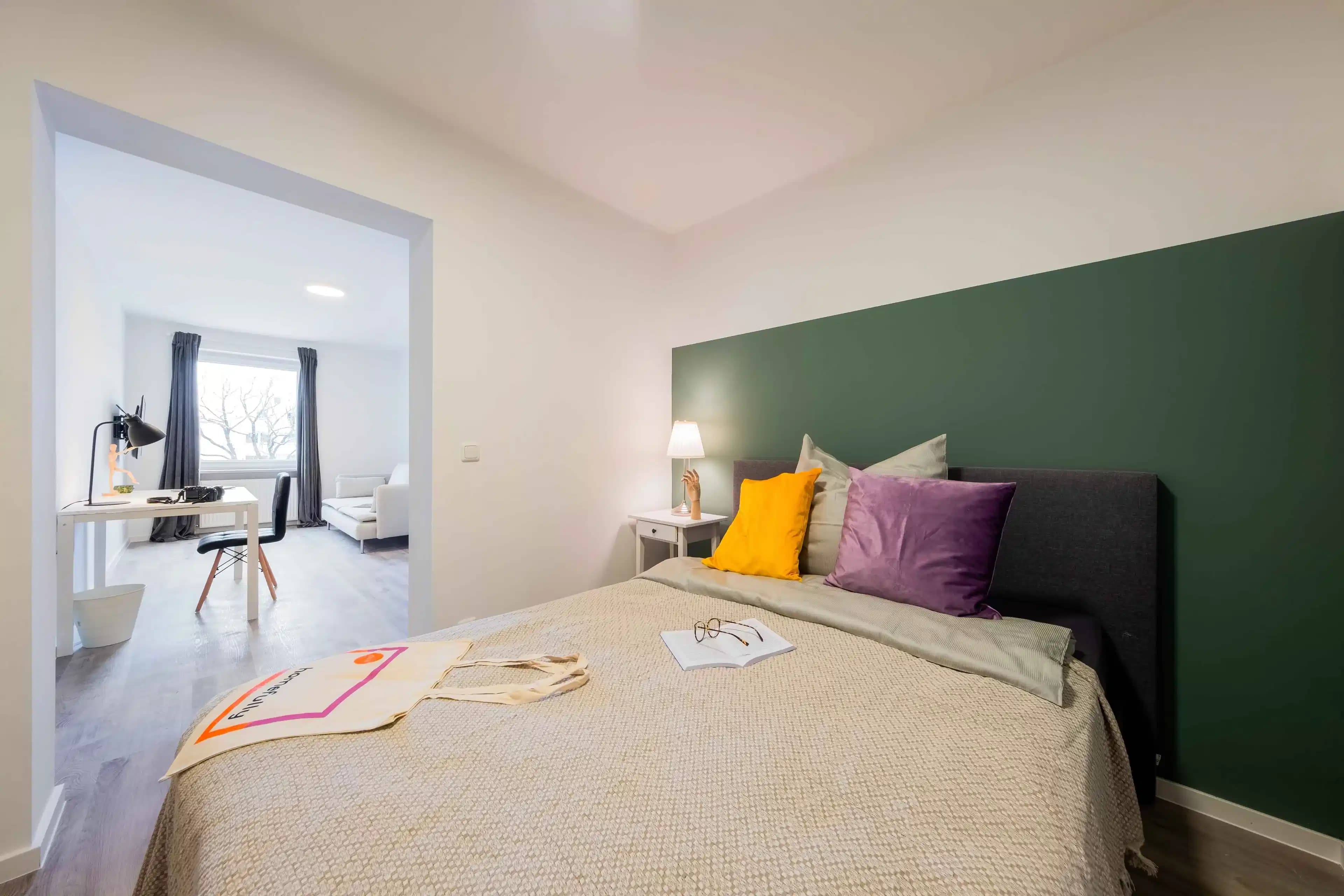 Private Room (00402)