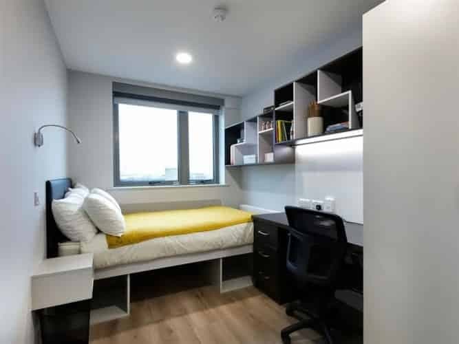 Platinum Ensuite