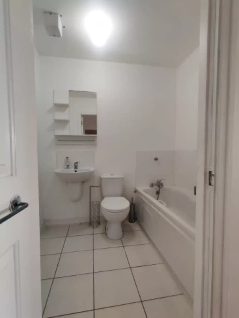 Room in a 2 Bedroom Apartment, 26 Mayeston Dr, Poppintree, Dublin D11 FR68 view 5