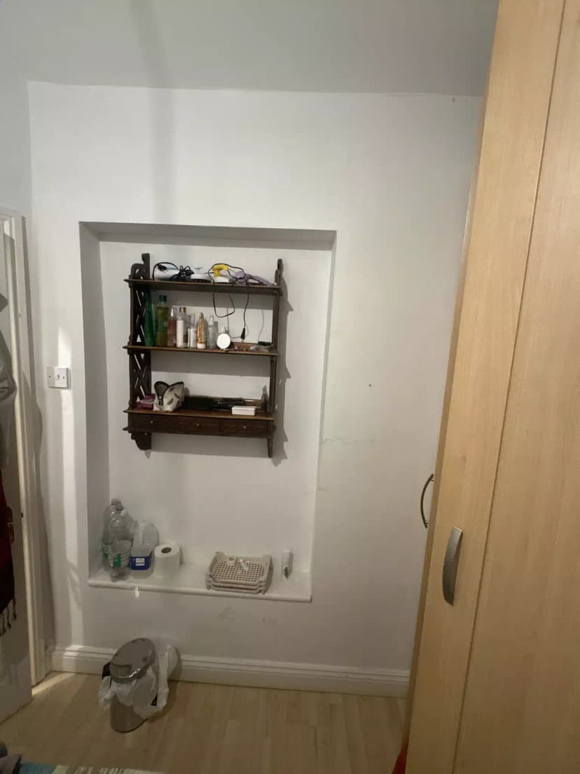 Room in a 3 Bedroom Apartment, 70 Nash St, Inchicore, Dublin 8, D08 W6NW view 4
