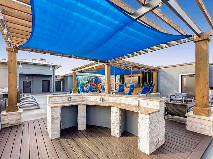The Block, Austin view 4