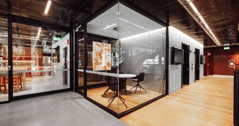 Iglu Flagstaff Gardens Student Accommodation, Melbourne view 7