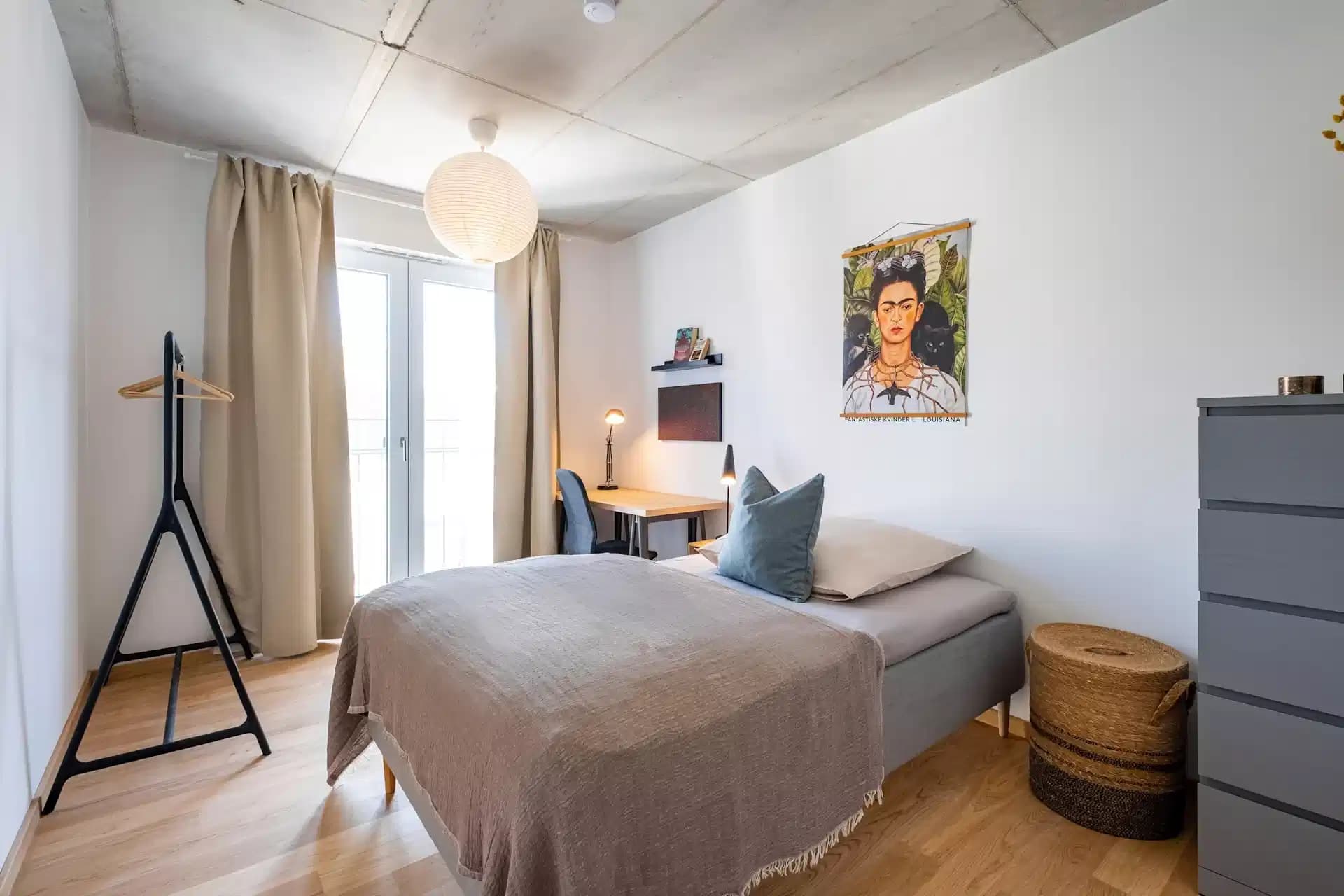 Room in 4 Bedroom 2 Bathroom | Toy Factory 12 Standard+