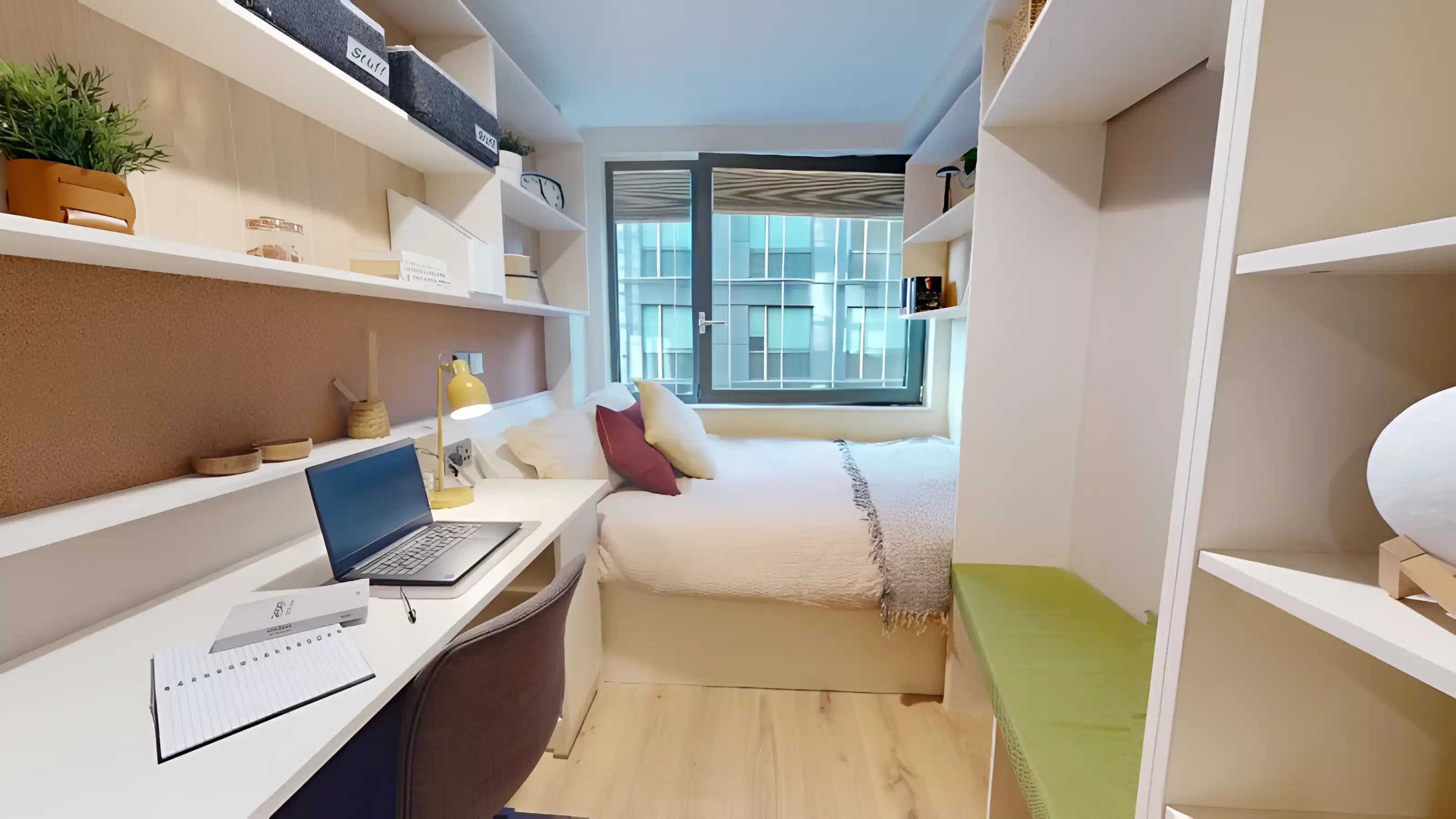 Bronze 2 Bed Apt Plus