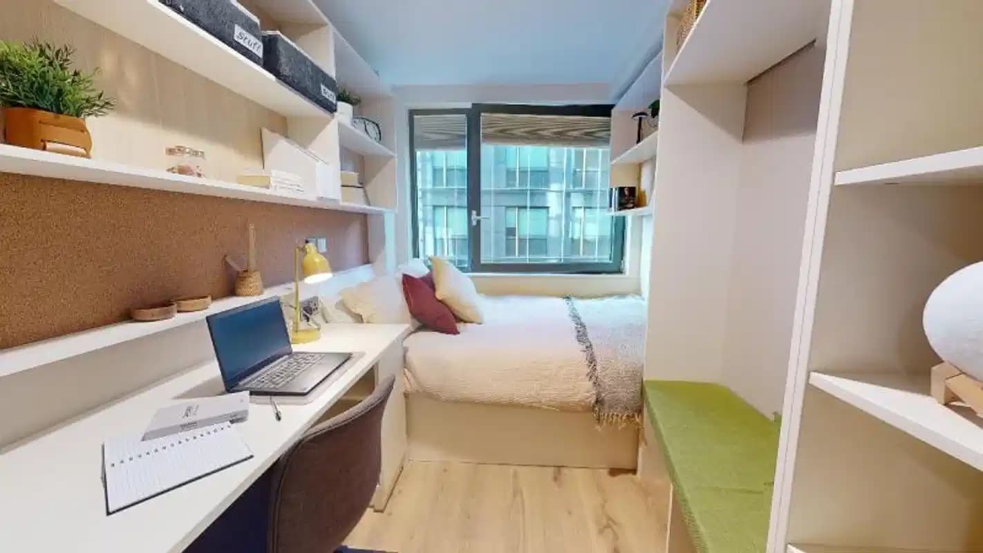 Gold 2 Bed Apt Plus