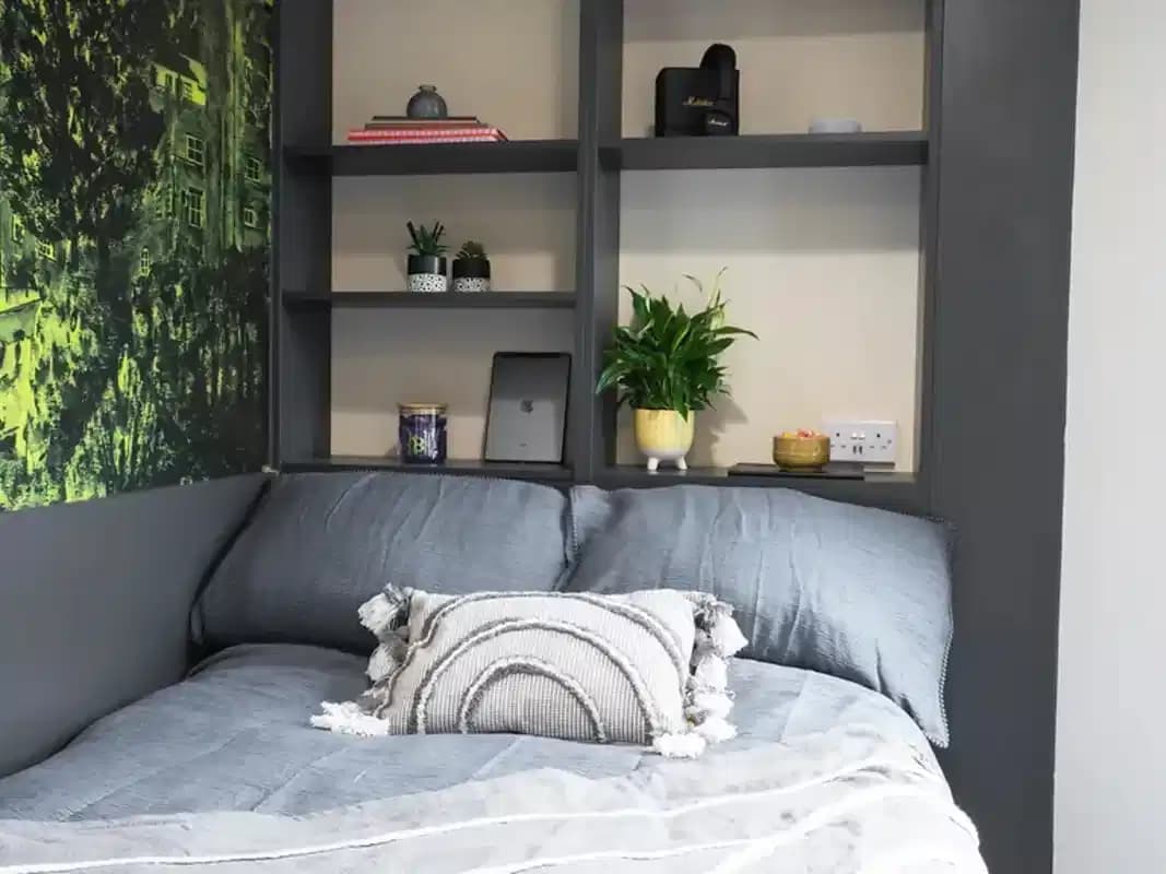 6 Bed Premium En-suite