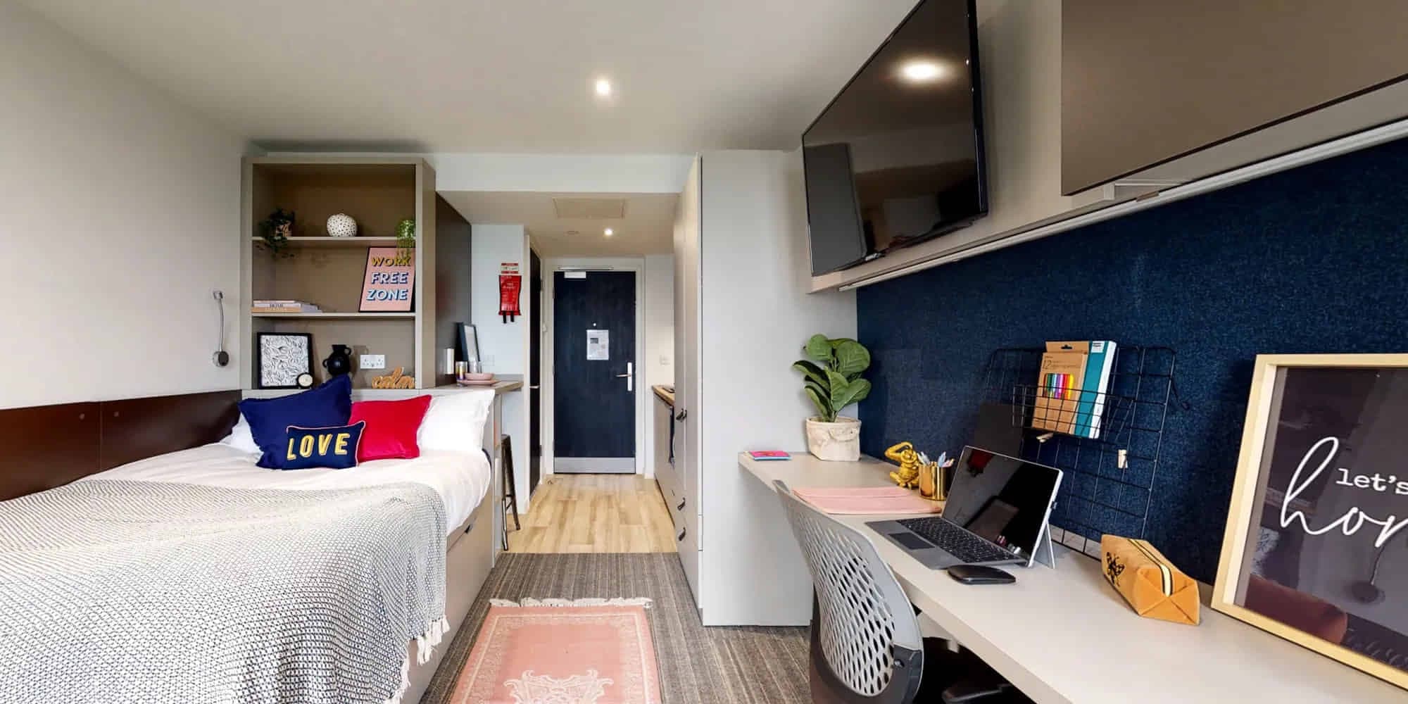 Gold Studio Private Lower Level