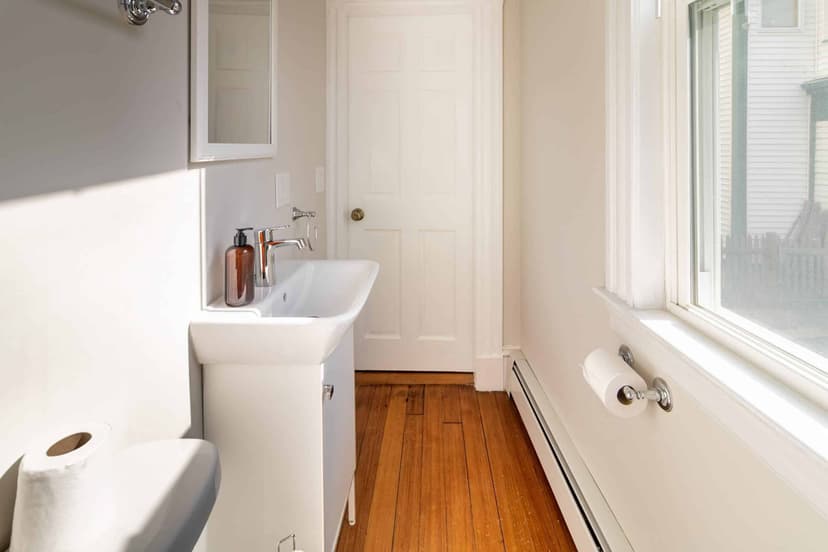 June Homes 02139, Boston image 28