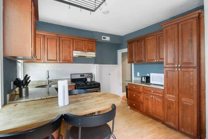 June Homes 02139, Boston image 45