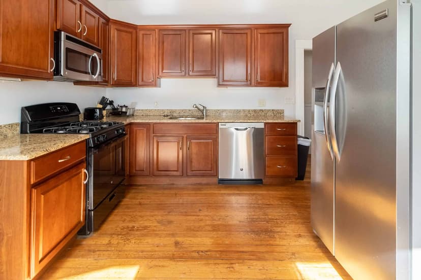 June Homes 02139, Boston image 23