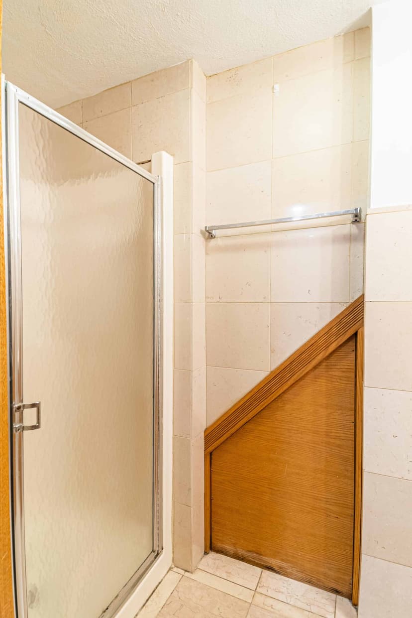 June Homes 02139, Boston image 34