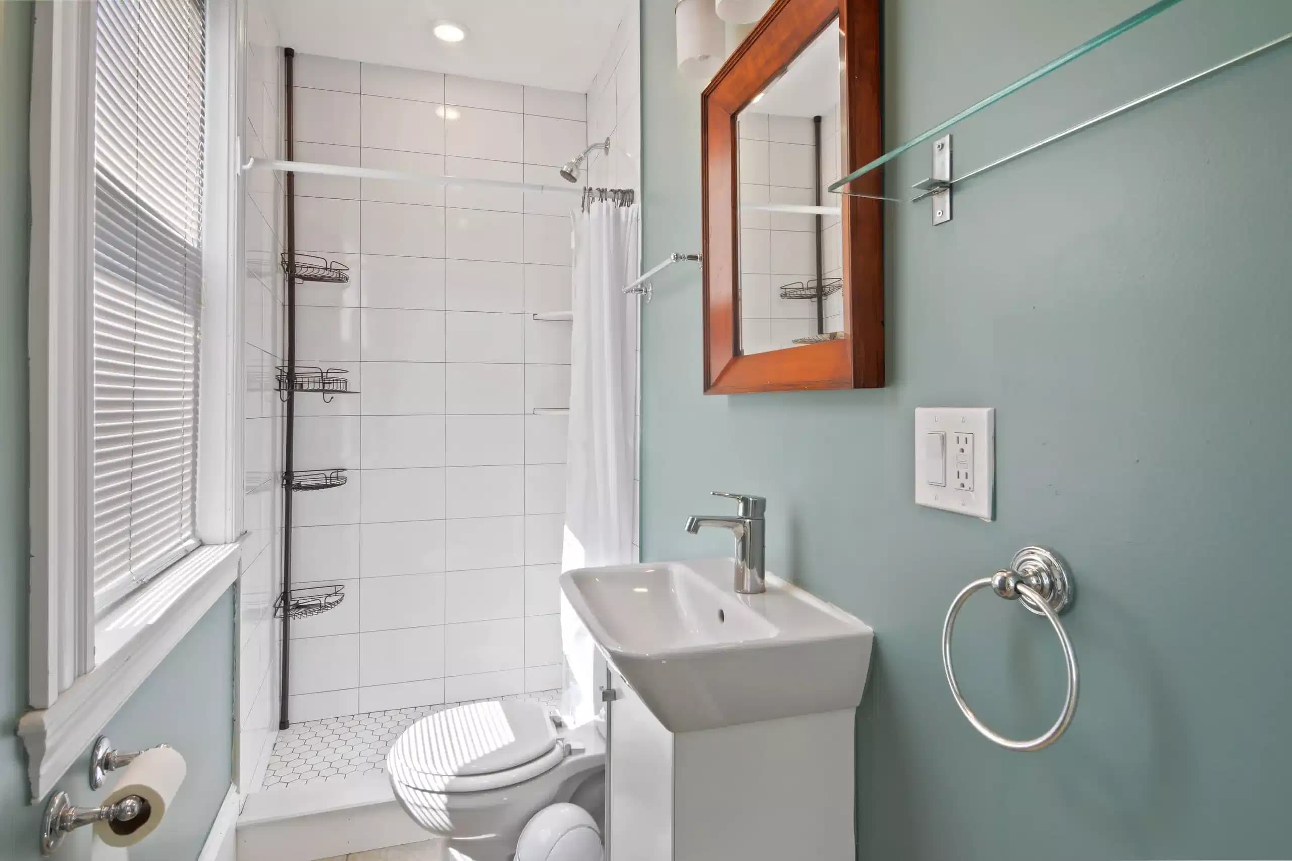 #1323C : Central Square (Cambridge)