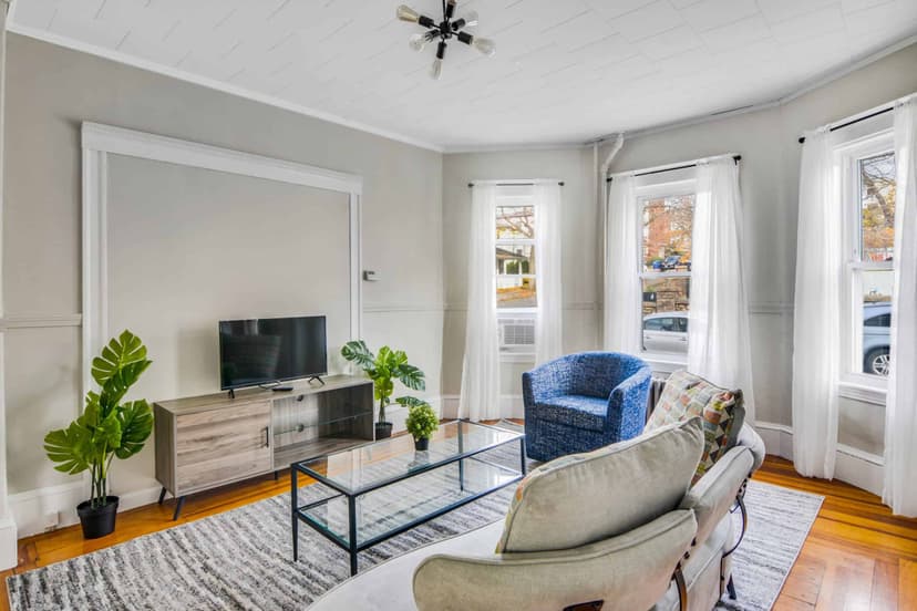 June Homes 02143, Boston image 54