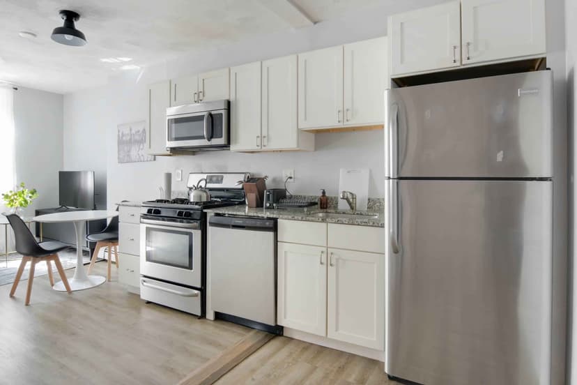 June Homes 02113, Boston image 59