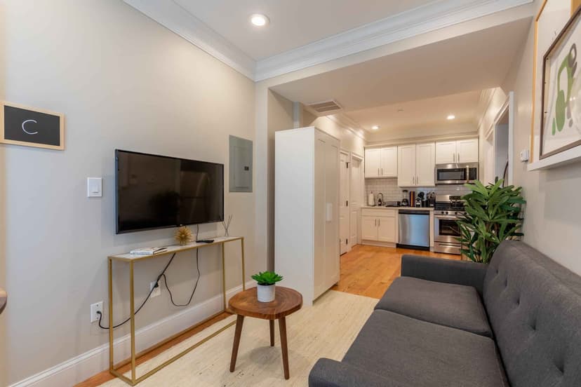 June Homes 02113, Boston image 49