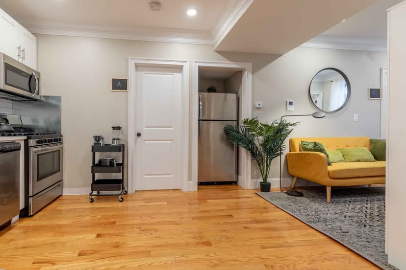 June Homes 02113, Boston image 69