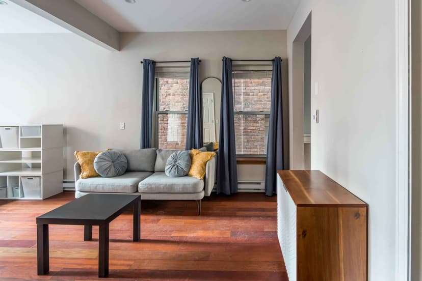 June Homes 02113, Boston image 10