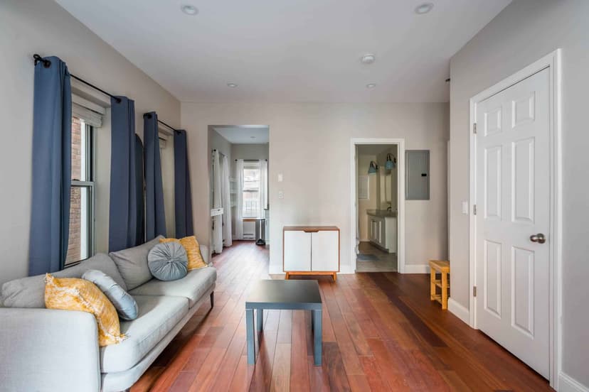 June Homes 02113, Boston image 11