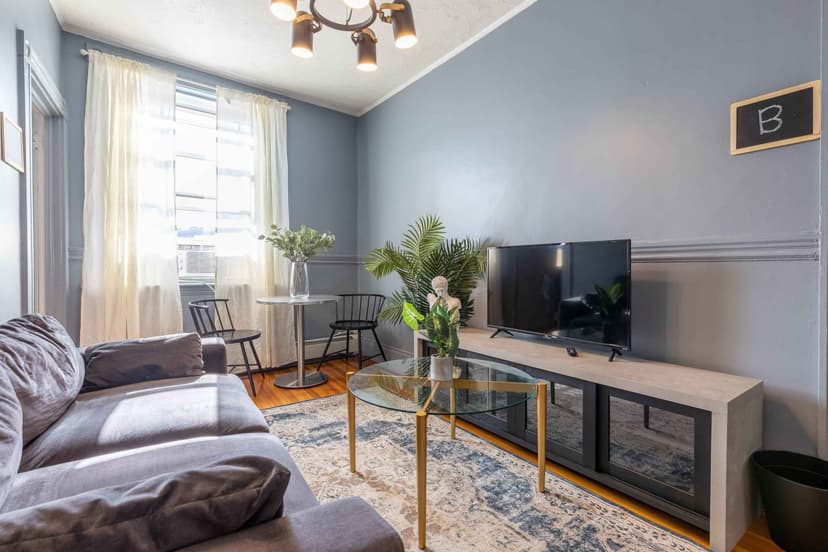 June Homes 02113, Boston image 35