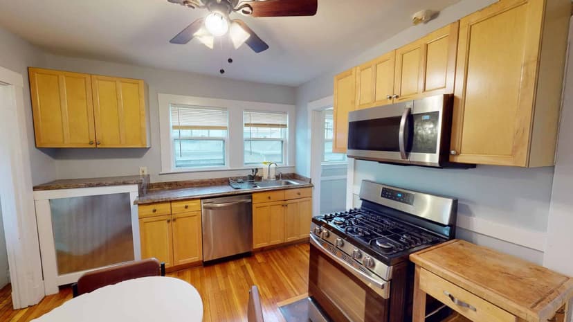 June Homes 02145, Boston image 12