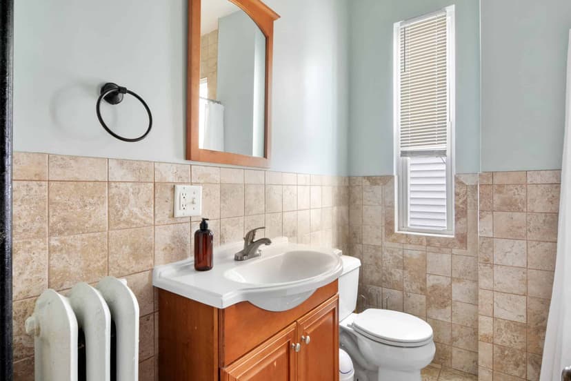 June Homes 02145, Boston view 3