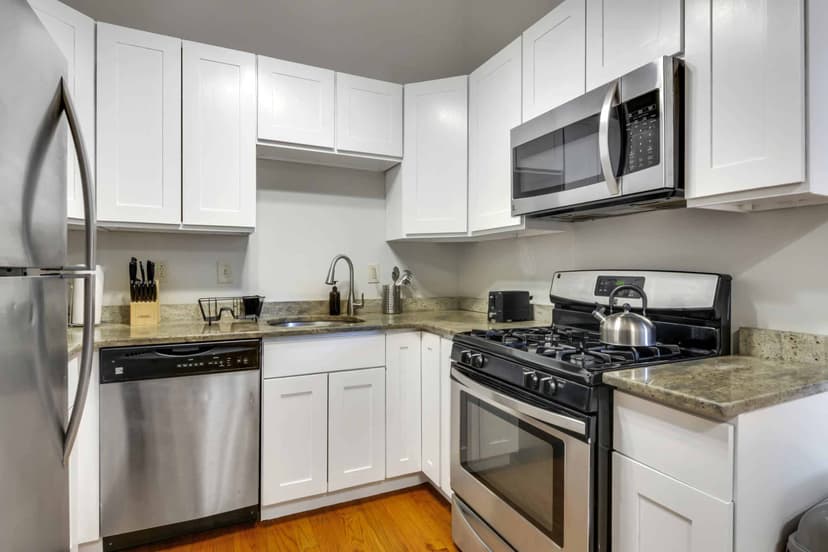 June Homes 02119, Boston image 43