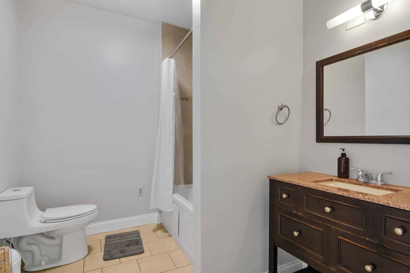 June Homes 02119, Boston image 37