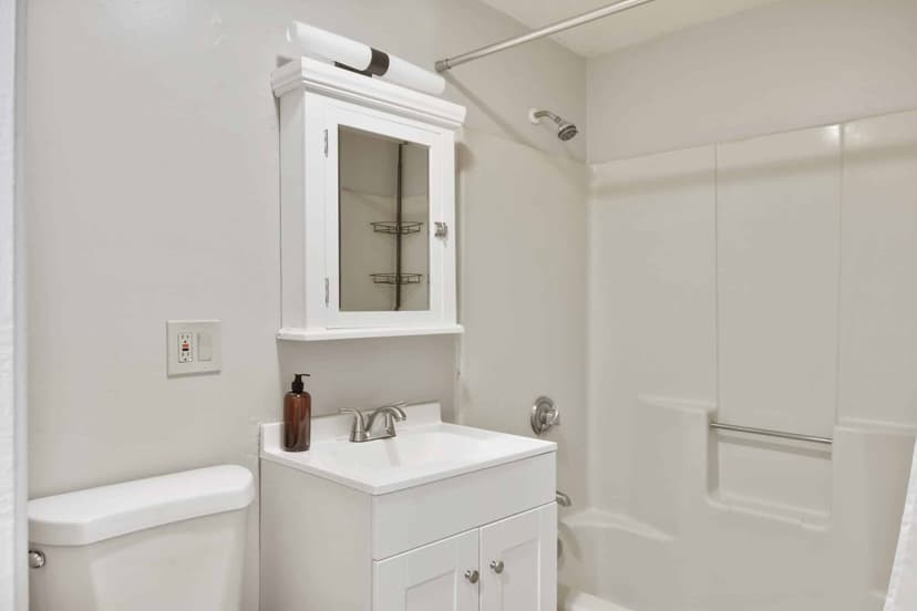 June Homes 02119, Boston image 57